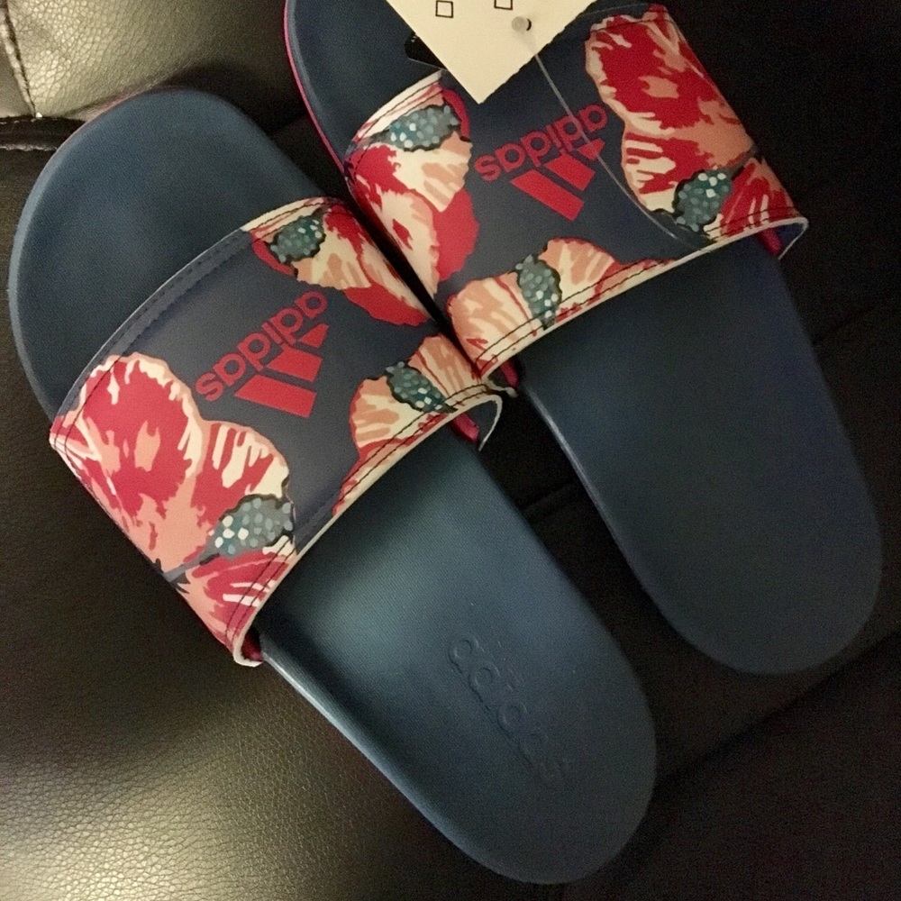 Adidas Adilette Slides Sandals Sz 7